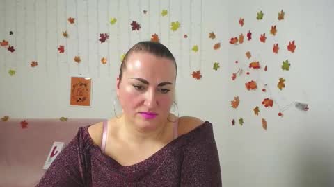 Diana online show from November 2025 06:40:02 PM