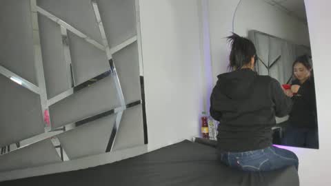 dianarous online show from November 2025 04:24:02 AM