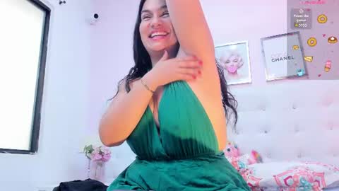 Snapshot of dianasheren chatting on June 2026 07:58:02 PM dianasheren online show from June 2026 07:58:02 PM
