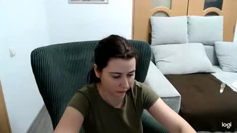 dianasmiey7 online show from February 2026 08:18:02 PM