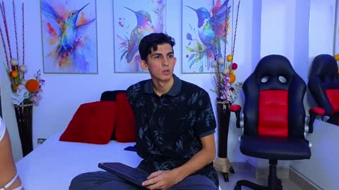 Snapshot of dianayleo chatting on December 2024 12:08:02 PM Ana Leo online show from December 2024 12:08:02 PM