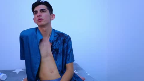 Snapshot of dianayleo chatting on January 2025 05:02:01 PM Ana Leo online show from January 2025 05:02:01 PM