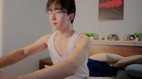 Snapshot of dianinav chatting on February 2026 02:36:01 PM Adam online show from February 2026 02:36:01 PM