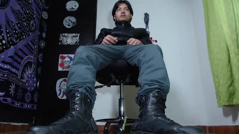 DICAPRIO online show from December 2024 06:00:02 PM