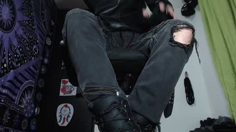 DICAPRIO online show from December 2024 02:23:01 AM