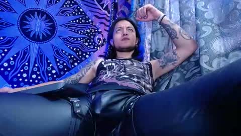 DICAPRIO online show from October 2025 05:41:02 PM