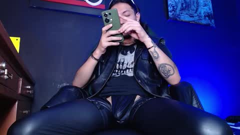 DICAPRIO online show from February 2026 03:24:01 AM