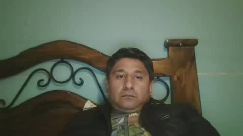 dickeduardo online show from April 2026 01:12:01 AM
