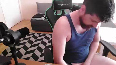 Snapshot of dickstaza chatting on June 2026 12:27:02 PM dickstaza online show from June 2026 12:27:02 PM