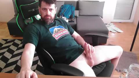 Snapshot of dickstaza chatting on August 2026 07:51:02 AM dickstaza online show from August 2026 07:51:02 AM