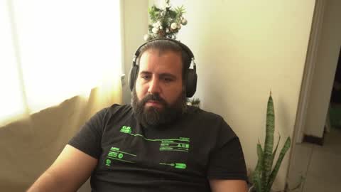 Cristian Dipolino online show from December 2024 02:35:02 PM