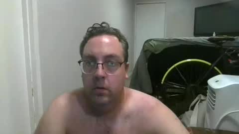 Snapshot of didgeman1984 chatting on October 2025 01:27:02 AM Didgeman online show from October 2025 01:27:02 AM