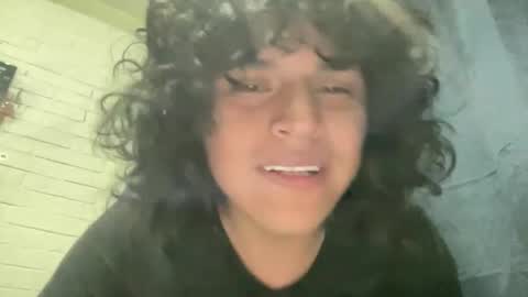 Snapshot of dieciochocentimetross chatting on May 2026 08:10:01 AM dieciochocentimetross online show from May 2026 08:10:01 AM