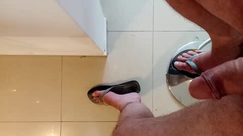 Snapshot of diegomoreno19 chatting on February 2025 02:43:02 PM Diego online show from February 2025 02:43:02 PM