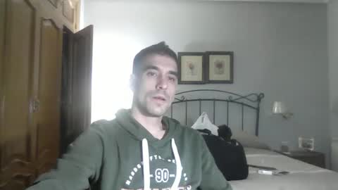 Snapshot of dieguito124 chatting on March 2025 07:15:02 PM dieguito124 online show from March 2025 07:15:02 PM