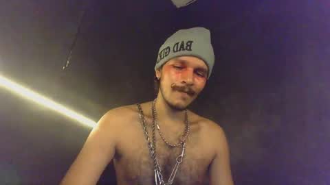 diemond_latinx98 online show from February 2026 10:41:02 AM