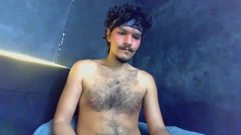 diemond_latinx98 online show from March 2026 03:25:01 PM