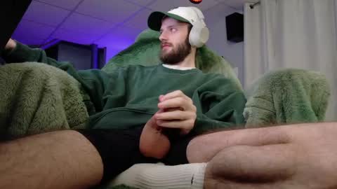 Snapshot of digbicknik chatting on May 2026 06:08:01 AM digbicknik online show from May 2026 06:08:01 AM