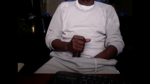 The Digital Pimp.... online show from December 2024 12:11:01 PM