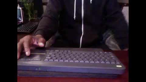 The Digital Pimp.... online show from December 2025 12:45:01 PM