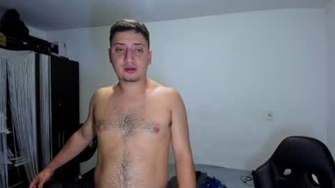 Snapshot of diiego_xxx chatting on June 2026 12:49:01 AM diiego_xxx online show from June 2026 12:49:01 AM