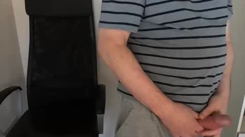 Nick online show from October 2025 07:36:02 PM