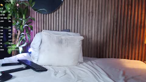 Snapshot of dilanjonnes chatting on December 2024 12:55:02 PM DilanJonnes online show from December 2024 12:55:02 PM