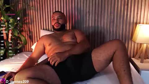 Snapshot of dilanjonnes chatting on September 2025 03:00:02 PM DilanJonnes online show from September 2025 03:00:02 PM