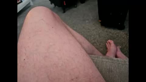 Dilf online show from October 2025 09:50:02 AM