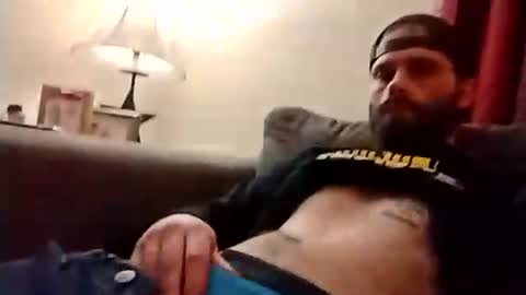 Snapshot of dill801975 chatting on February 2026 01:37:02 AM dill801975 online show from February 2026 01:37:02 AM