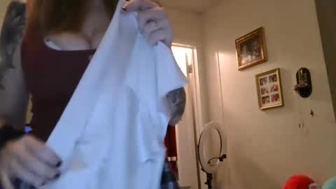 Sofie online show from January 2025 11:37:02 AM