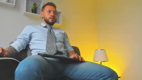 Angel Dimitri online show from September 2025 10:11:01 PM