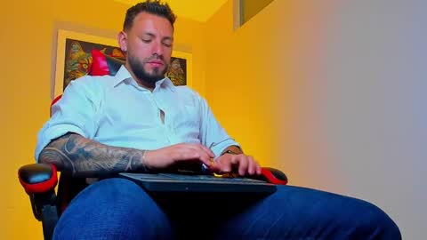 Angel Dimitri online show from October 2025 10:18:02 PM