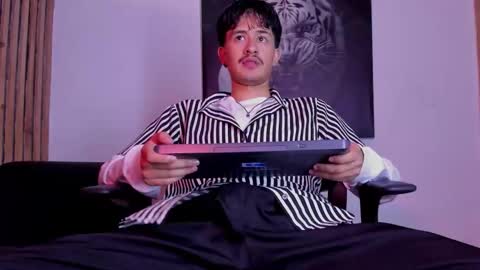 Dimitri online show from September 2025 08:20:02 PM