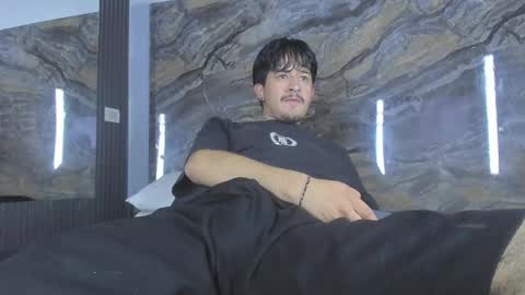 Dimitri online show from October 2025 12:05:01 PM