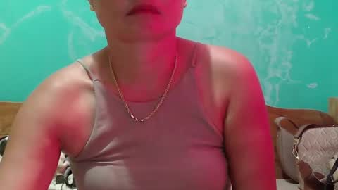 Dimple online show from February 2025 05:43:02 AM