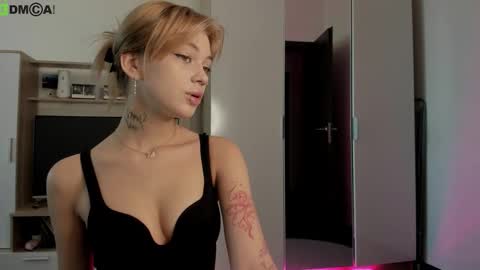 Dina online show from October 2025 09:23:01 AM