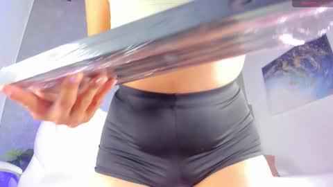 Dina  online show from October 2025 11:20:02 AM