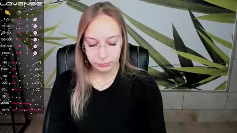 Dina online show from November 2025 12:58:01 AM