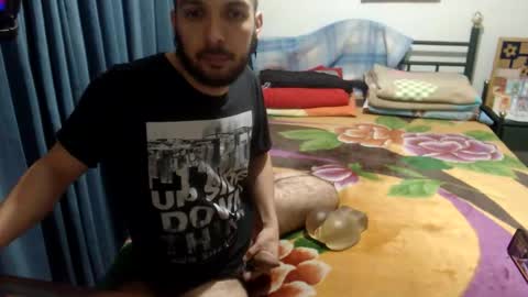 Dincht online show from February 2026 10:40:01 PM