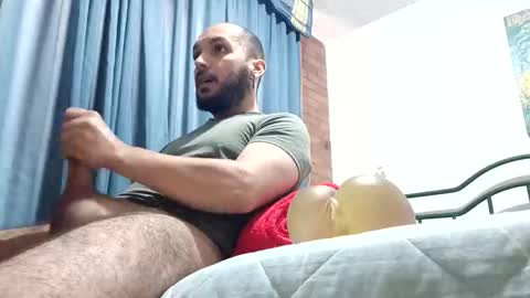 Snapshot of dinchtcams chatting on April 2026 05:55:01 PM Dincht online show from April 2026 05:55:01 PM
