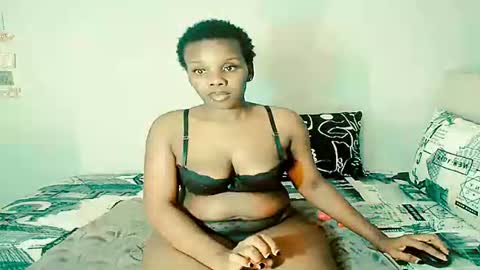 dinnydakrazx online show from December 2025 07:00:01 PM