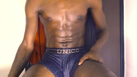 dino1107 online show from February 2026 02:15:02 AM