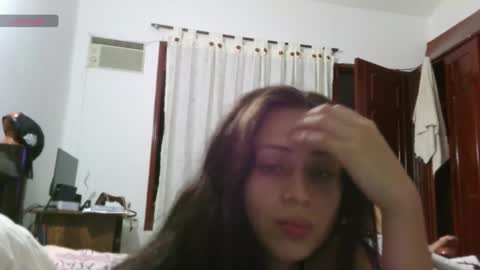 Cristal Independent model online show from April 2026 03:51:02 AM