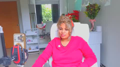 diosadeluniverso_ online show from March 2026 12:22:01 PM