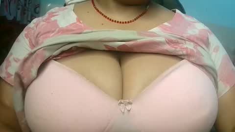 Snapshot of dipa2345 chatting on November 2025 05:11:01 PM dipa2345 online show from November 2025 05:11:01 PM