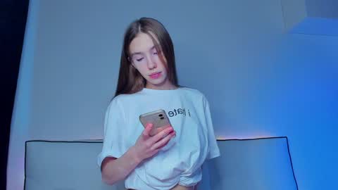 Hailey online show from January 2025 07:11:02 AM