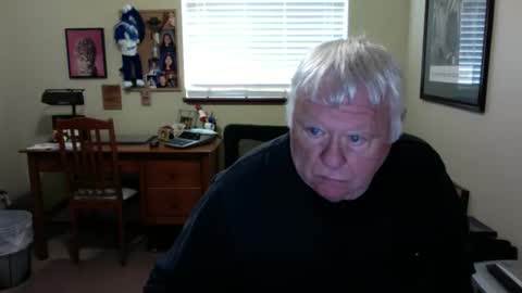 Snapshot of dirtrider195080438 chatting on June 2026 05:07:01 PM dirtrider195080438 online show from June 2026 05:07:01 PM