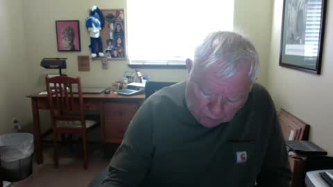 Snapshot of dirtrider195080438 chatting on June 2026 05:17:02 PM dirtrider195080438 online show from June 2026 05:17:02 PM