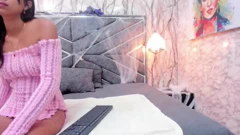 Snapshot of dirty_miia chatting on October 2025 12:34:02 PM MIA online show from October 2025 12:34:02 PM